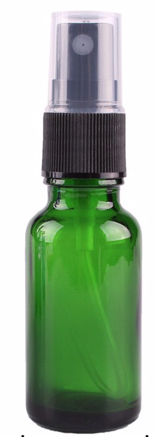 Groen glazen sprayflesje (20 ml)